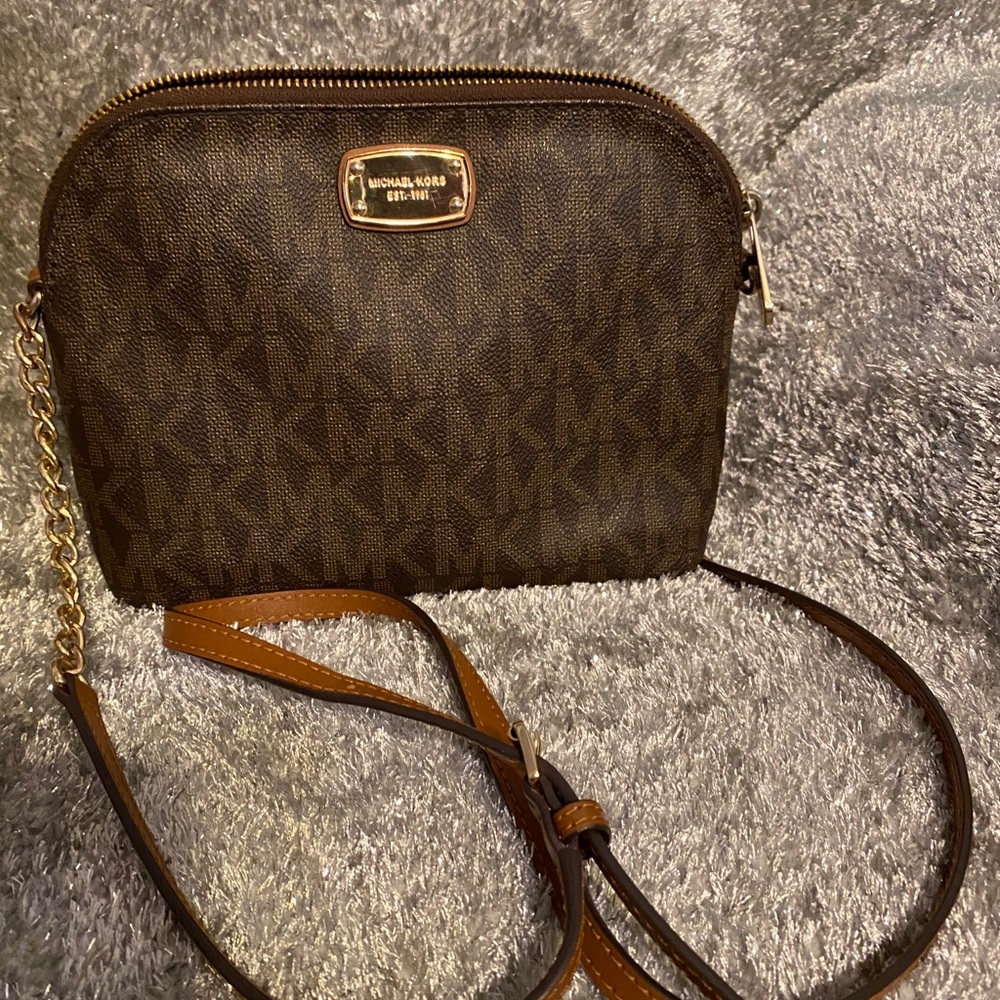 Michael Kors crossbody bag
